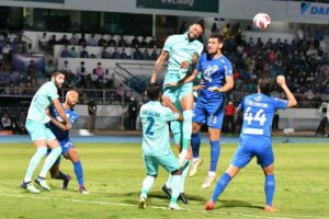 การเสริมกองทัพ