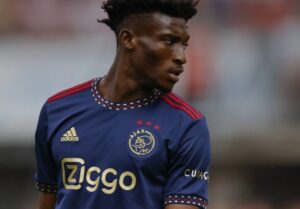 เกมตัวแทน