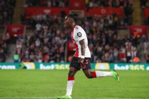 ขึ้นแท่นสกอร์