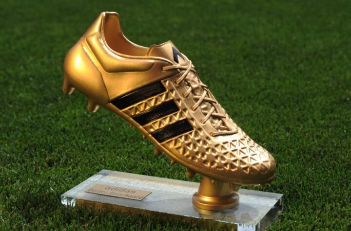 รองเท้าทองคำ