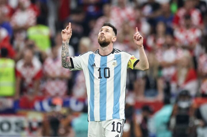 สามประตู