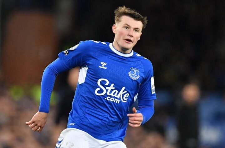 นาธานต้อง